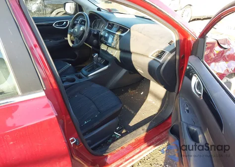 2016 Nissan Sentra Fe+ S/S/Sl/Sr/Sv z USA, uszkodzony, nr VIN 3N1AB7AP4GL648833